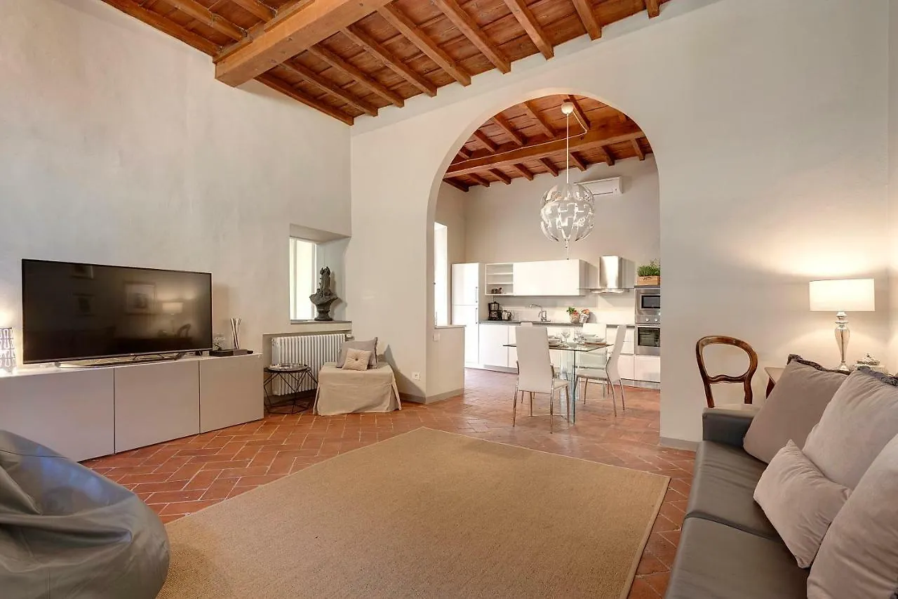 Apartment Courtyard Suite Florence